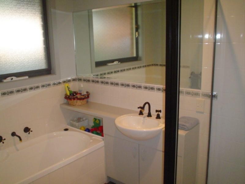 10 Webb Court, Rowville VIC 3178