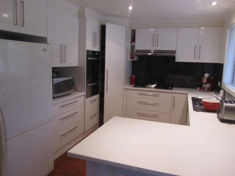 319 Dandelion Drive, Rowville VIC 3178