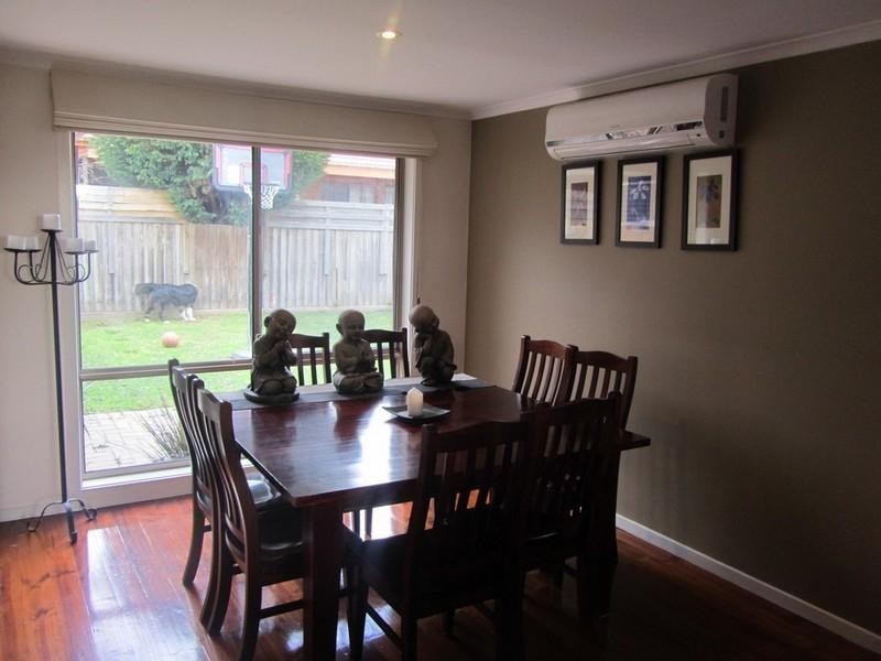 319 Dandelion Drive, Rowville VIC 3178