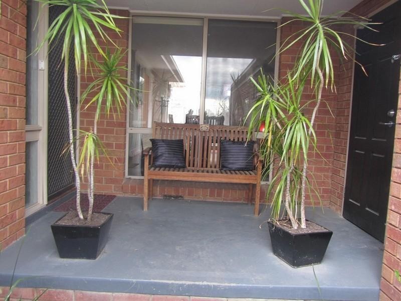 319 Dandelion Drive, Rowville VIC 3178