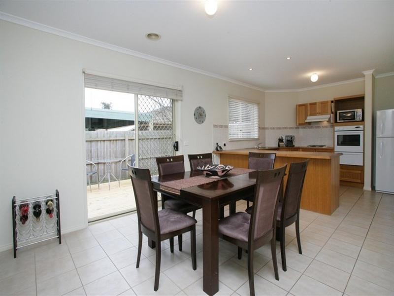 2/54 Sullivan Avenue, Lysterfield VIC 3156