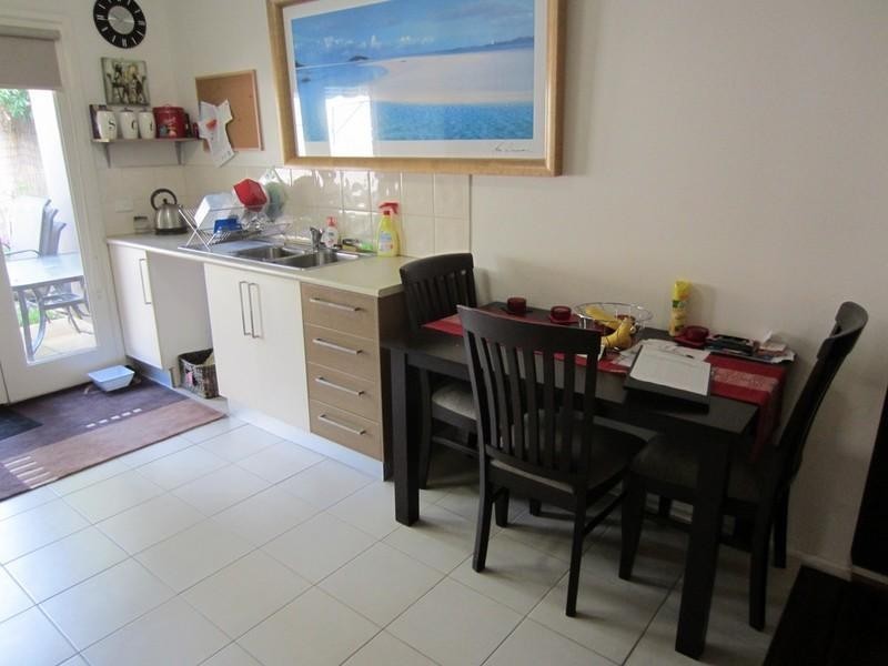 4/10 Alvina Street, Ferntree Gully VIC 3156