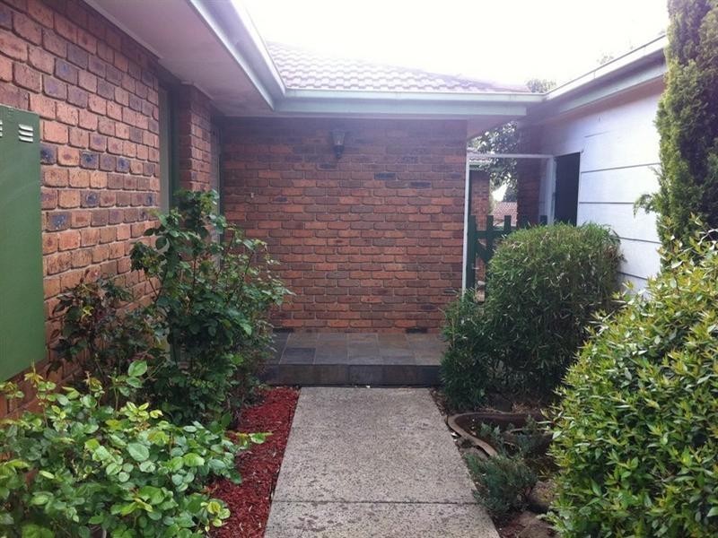 85 Dandelion Drive, Rowville VIC 3178