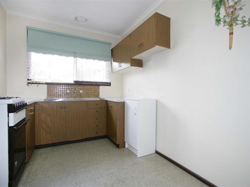 2/2 McCrae Close, Scoresby VIC 3179