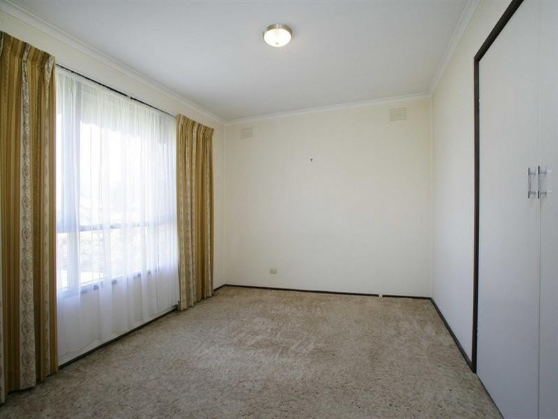 2/2 McCrae Close, Scoresby VIC 3179