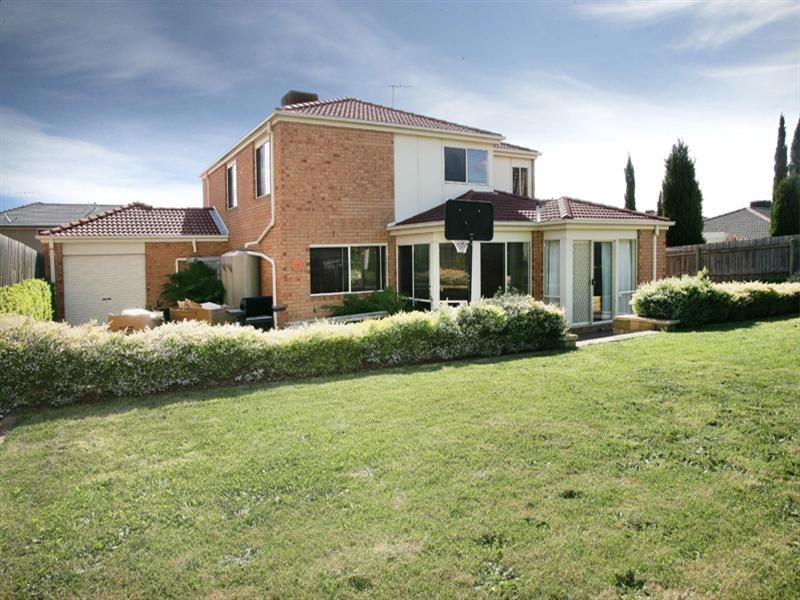 33 Kilcatten Rise, Rowville VIC 3178