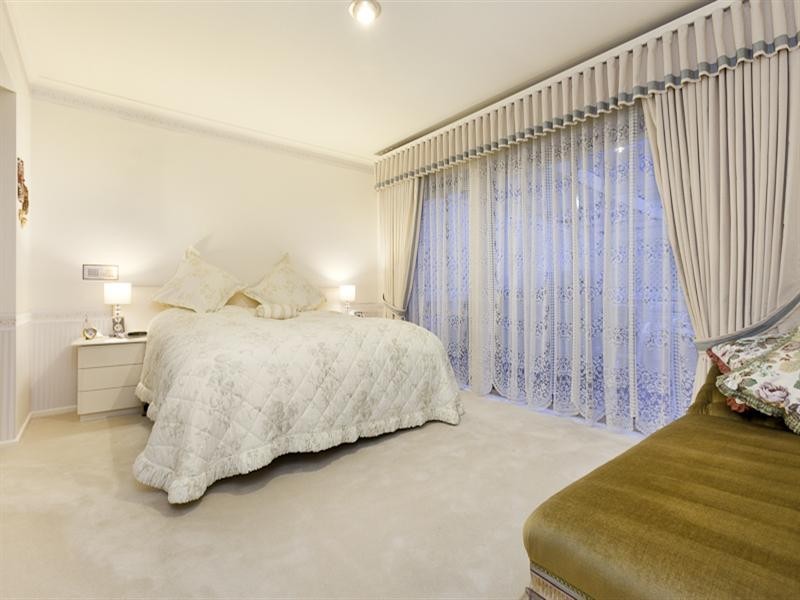 7 Tali Karng Close, Rowville VIC 3178