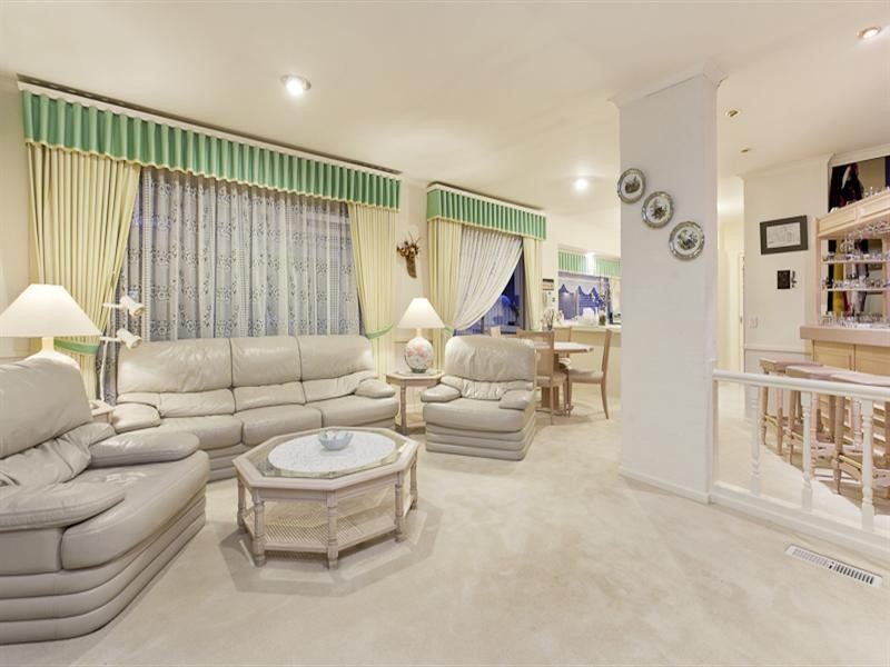 7 Tali Karng Close, Rowville VIC 3178