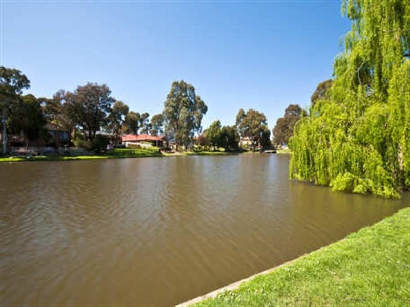 7 Tali Karng Close, Rowville VIC 3178