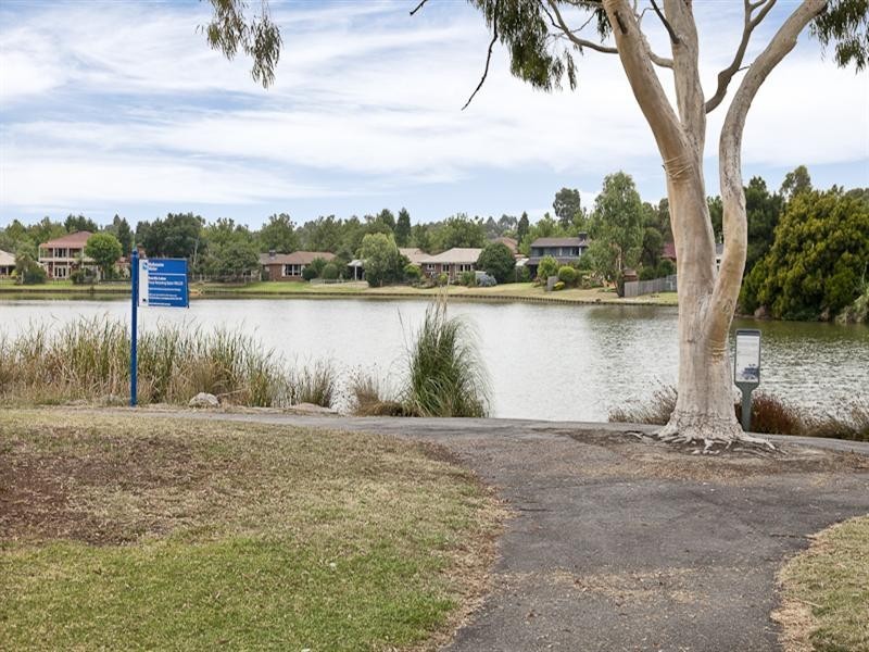 7 Tali Karng Close, Rowville VIC 3178