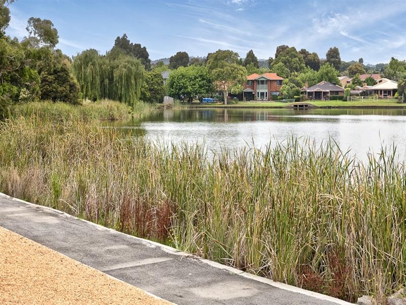 7 Tali Karng Close, Rowville VIC 3178