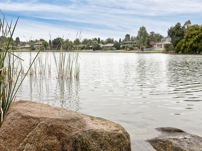 7 Tali Karng Close, Rowville VIC 3178