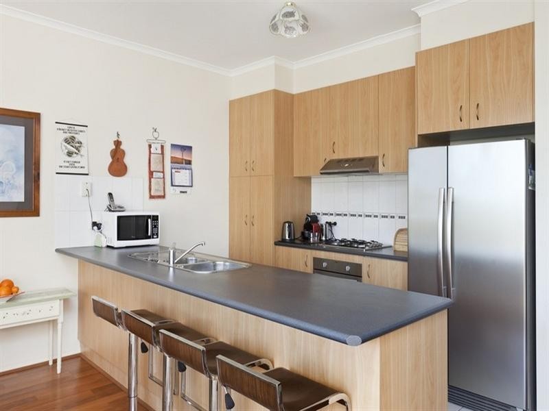 8/10 Wyndham Place, Rowville VIC 3178