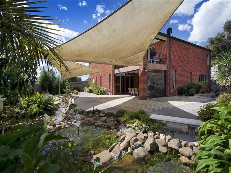 4 Nocera Place, Rowville VIC 3178