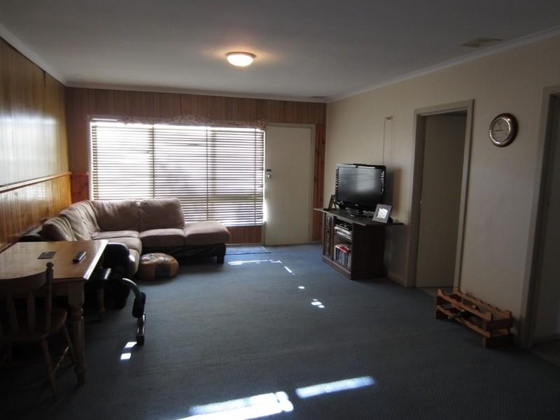 4/96 Sherlock Road, Mooroolbark VIC 3138