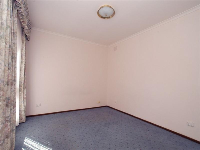 2/5 Rogers Street, Dandenong VIC 3175