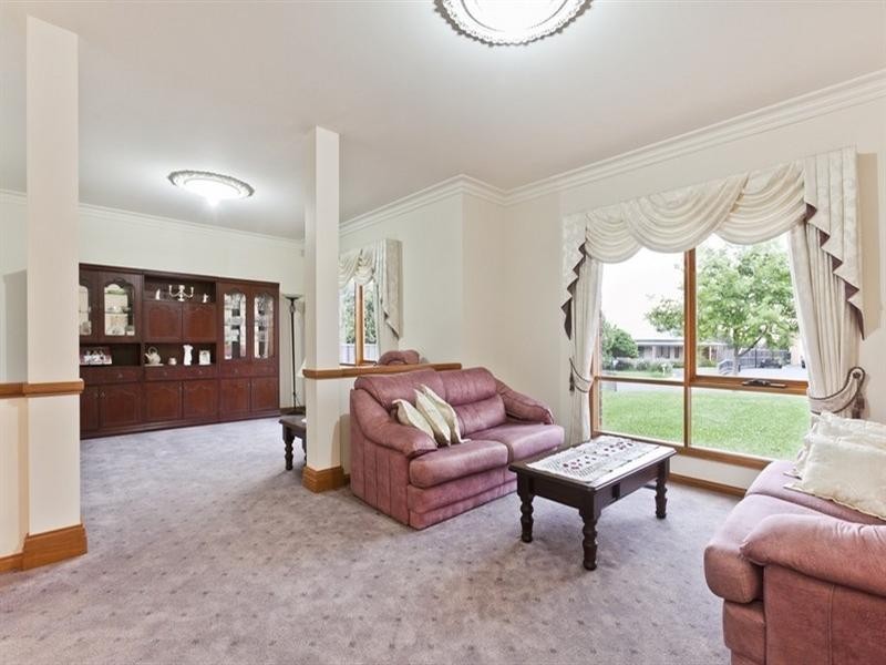 40 Grange Drive, Lysterfield VIC 3156