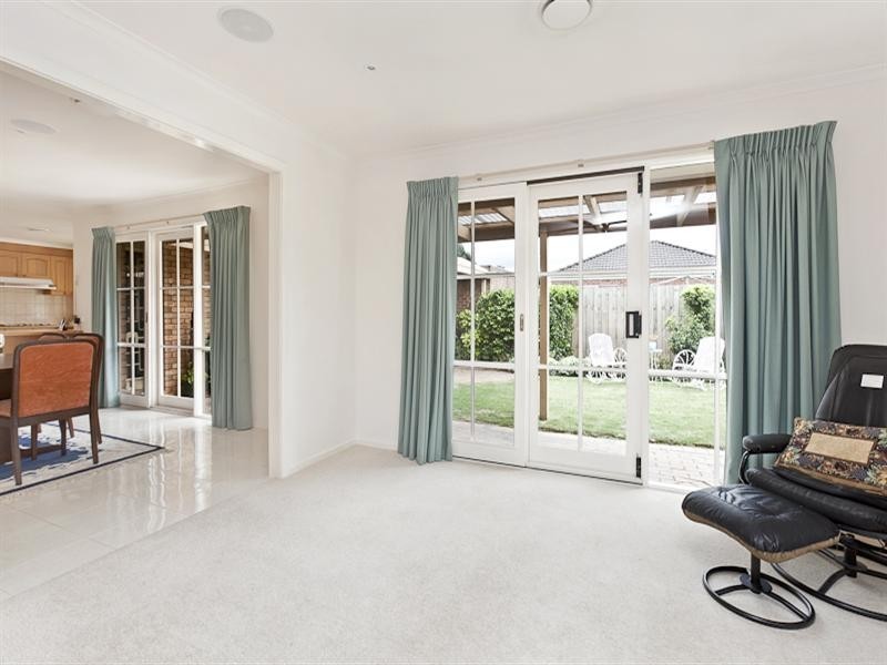 53 Turramurra Drive, Rowville VIC 3178