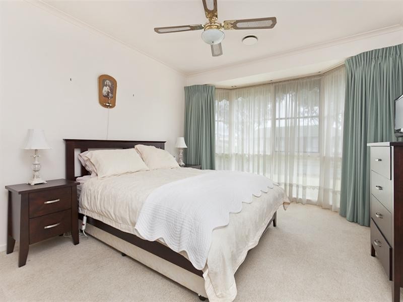 53 Turramurra Drive, Rowville VIC 3178