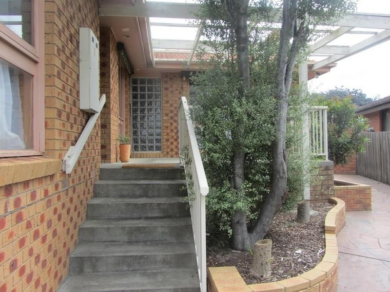 5 Avenel Place, Endeavour Hills VIC 3802