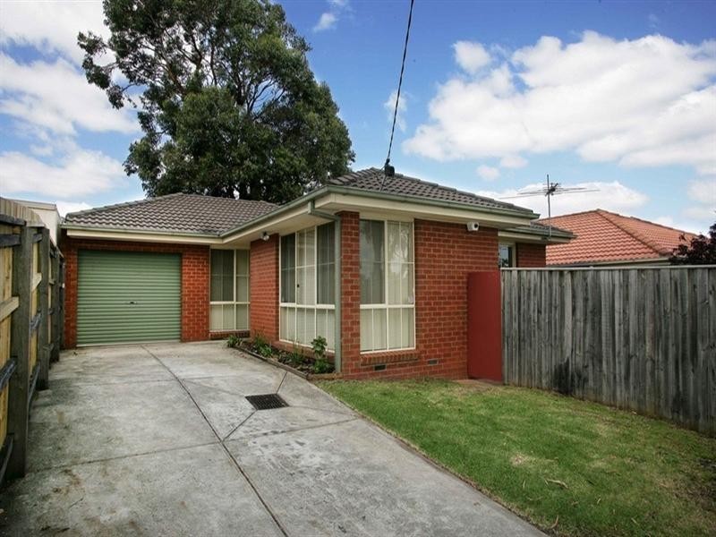 1/11 Lakeview Avenue, Rowville VIC 3178