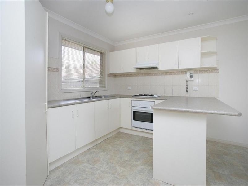 1/11 Lakeview Avenue, Rowville VIC 3178