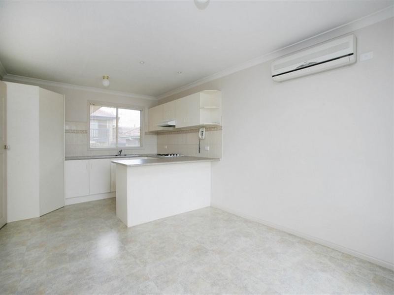 1/11 Lakeview Avenue, Rowville VIC 3178