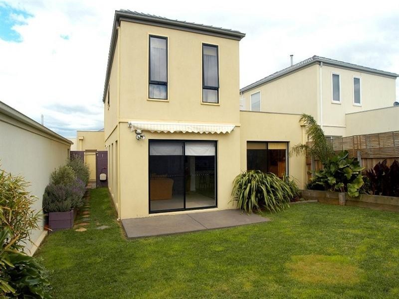 14 Sovereign Manors Crescentescen, Rowville VIC 3178