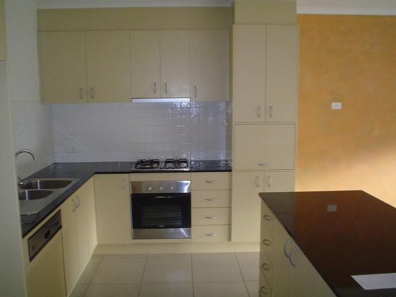 14 Sovereign Manors Crescentescen, Rowville VIC 3178