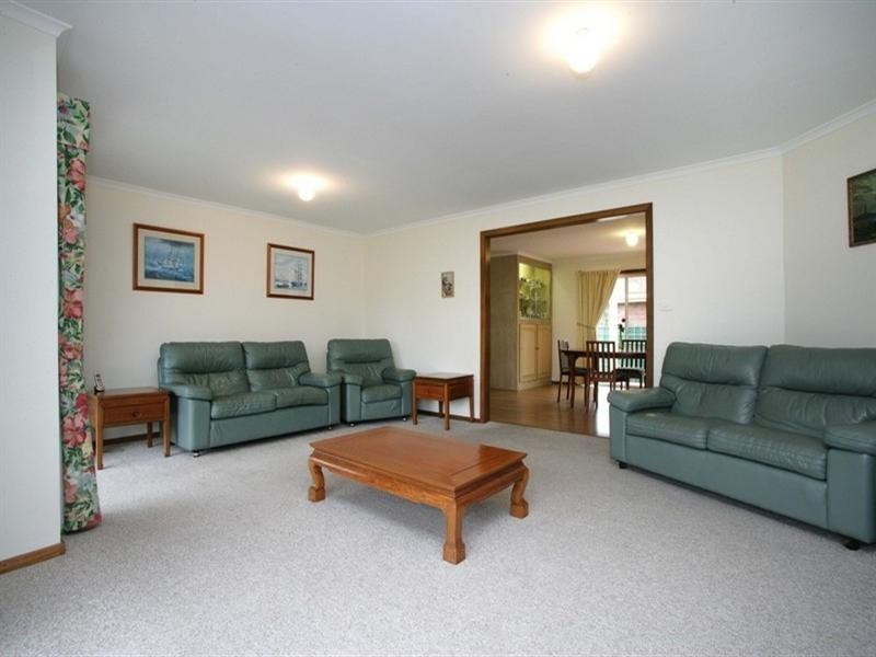 4 Cromwell Drive, Rowville VIC 3178