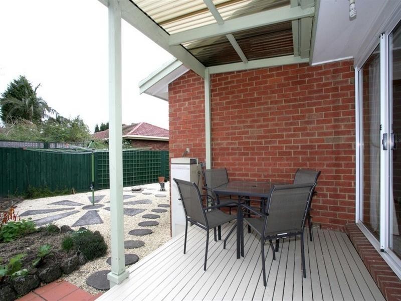 4 Cromwell Drive, Rowville VIC 3178
