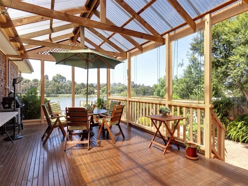 35 Superior Avenue, Rowville VIC 3178