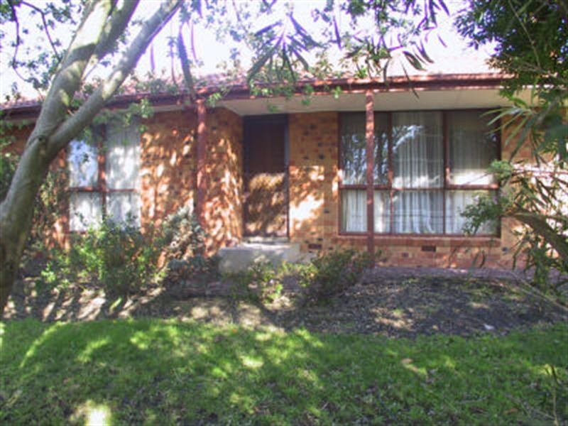 1 Cedarview Close, Rowville VIC 3178