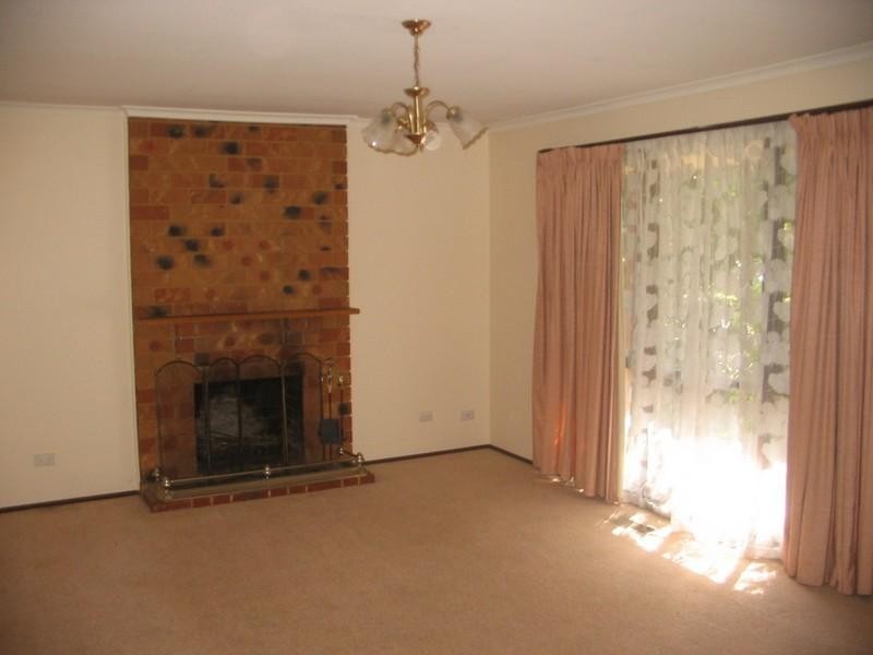 1 Cedarview Close, Rowville VIC 3178