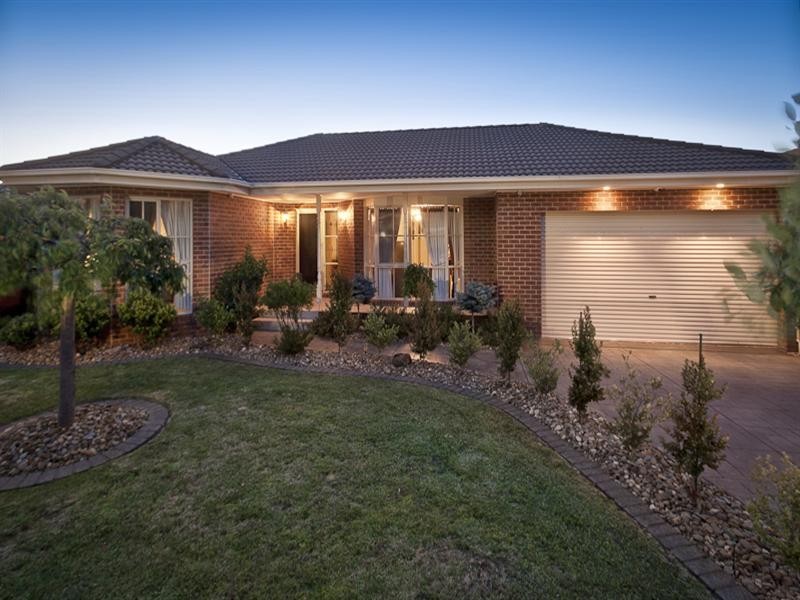 14 Sheridan Avenue, Rowville VIC 3178
