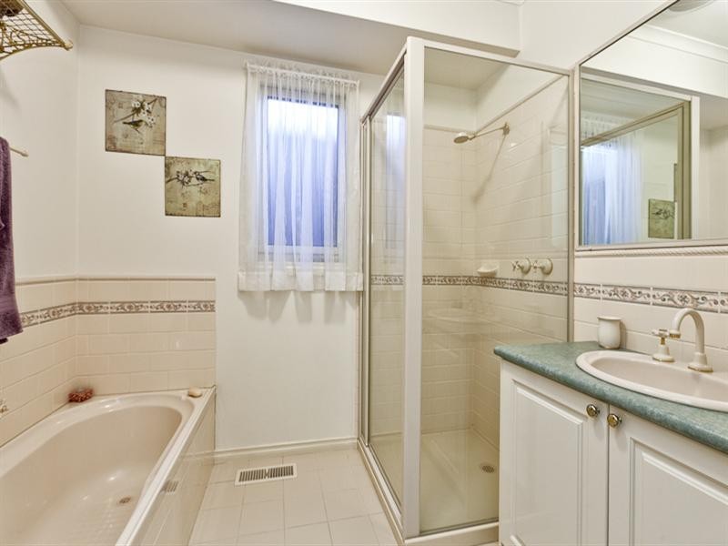 14 Sheridan Avenue, Rowville VIC 3178