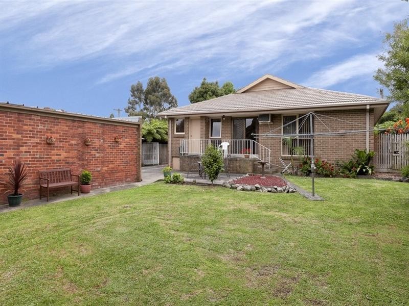 6 Orna Street, Ferntree Gully VIC 3156