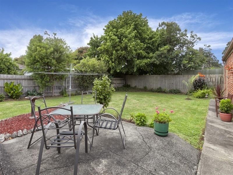 6 Orna Street, Ferntree Gully VIC 3156