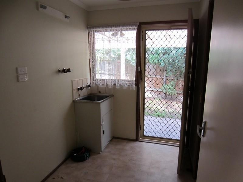 15 Eildon Parade, Rowville VIC 3178