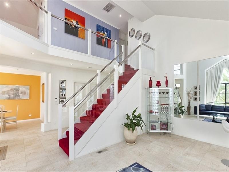 8 Glenview Place, Lysterfield VIC 3156