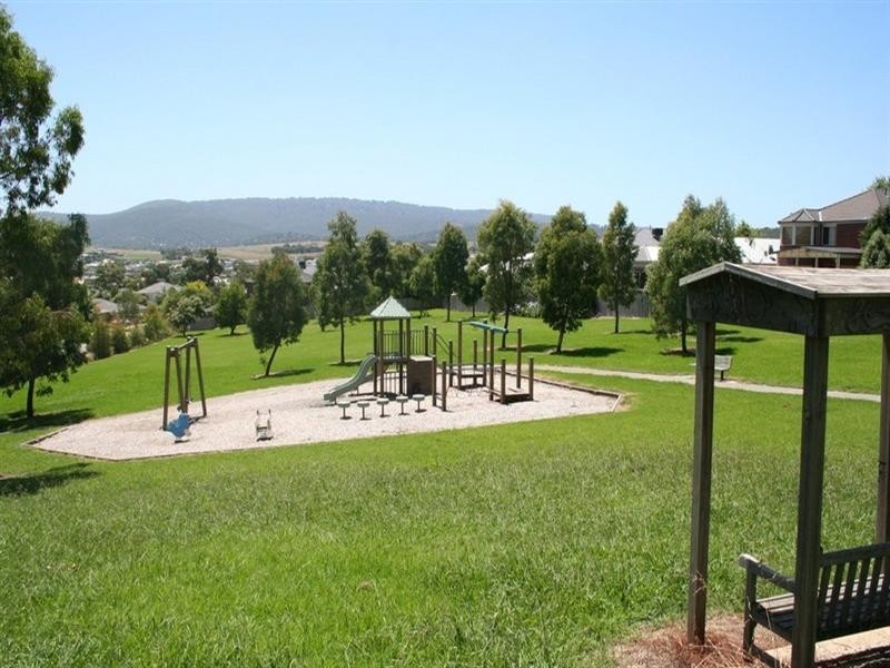 62 Major Crescent, Lysterfield VIC 3156