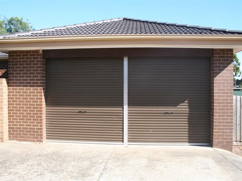 16 Merricks Close, Ferntree Gully VIC 3156