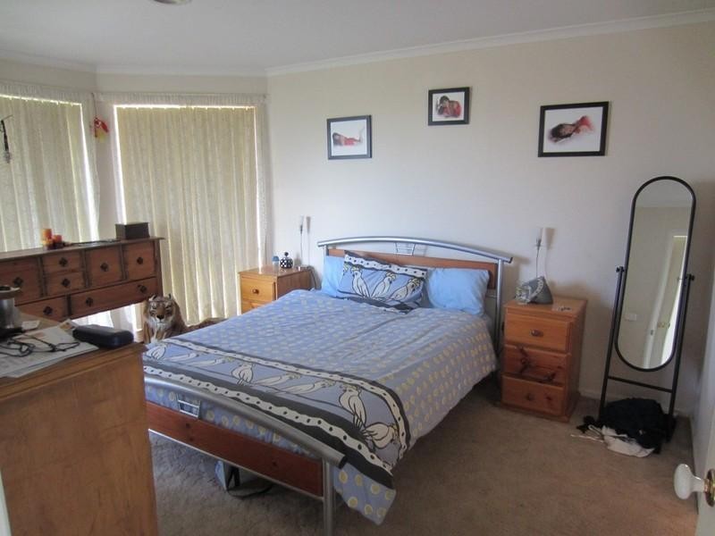 28 Trafalgar Way, Cranbourne East VIC 3977