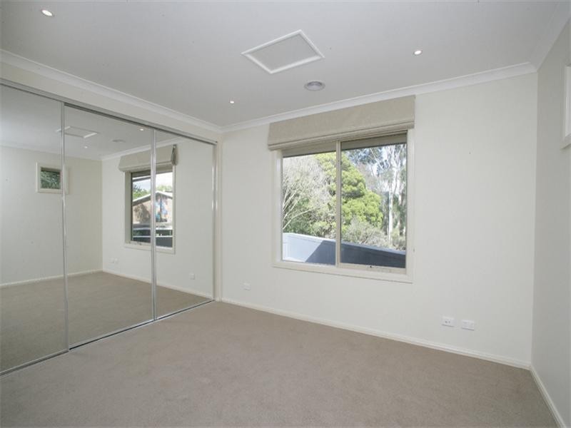 2/115 Warrandyte Road, Ringwood North VIC 3134