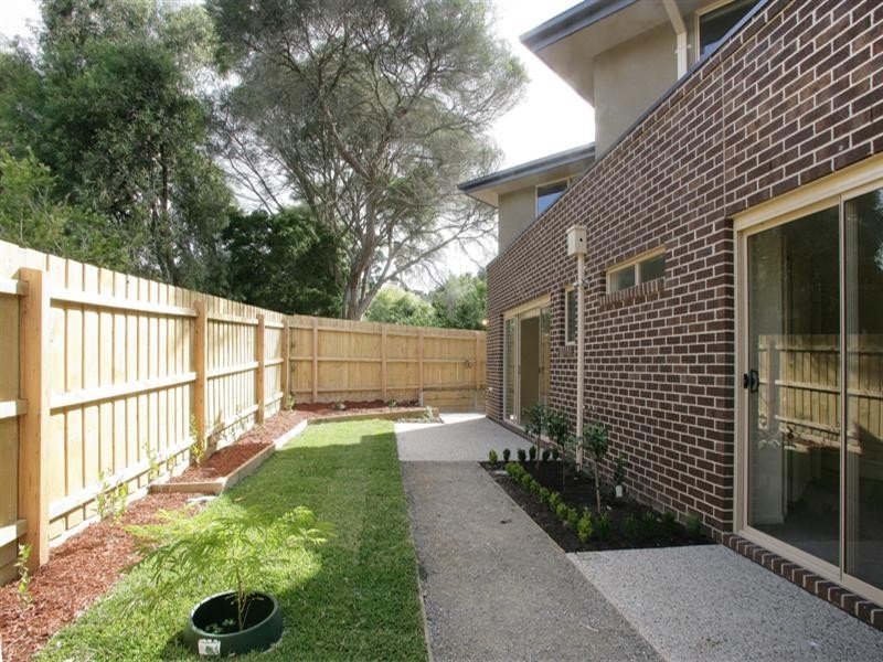 2/115 Warrandyte Road, Ringwood North VIC 3134
