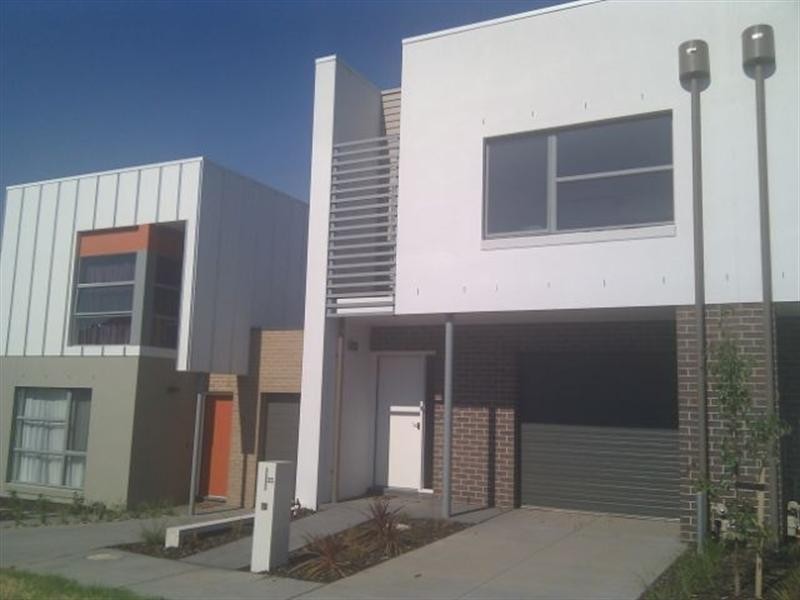 25 Newport Drive, Mulgrave VIC 3170