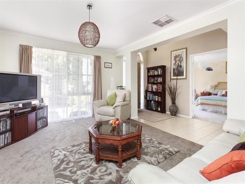 24 Bickerton Court, Rowville VIC 3178