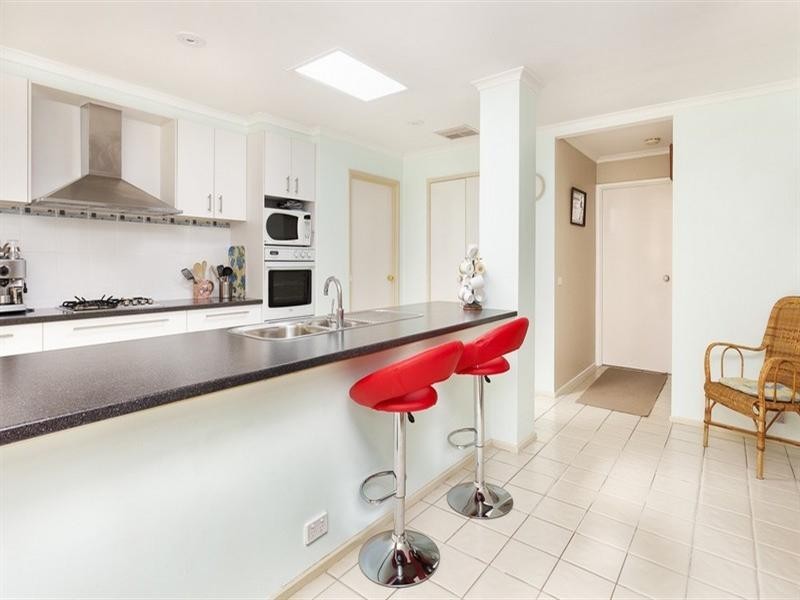 24 Bickerton Court, Rowville VIC 3178