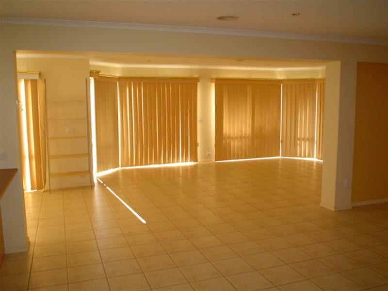 24 Delfin Court, Rowville VIC 3178