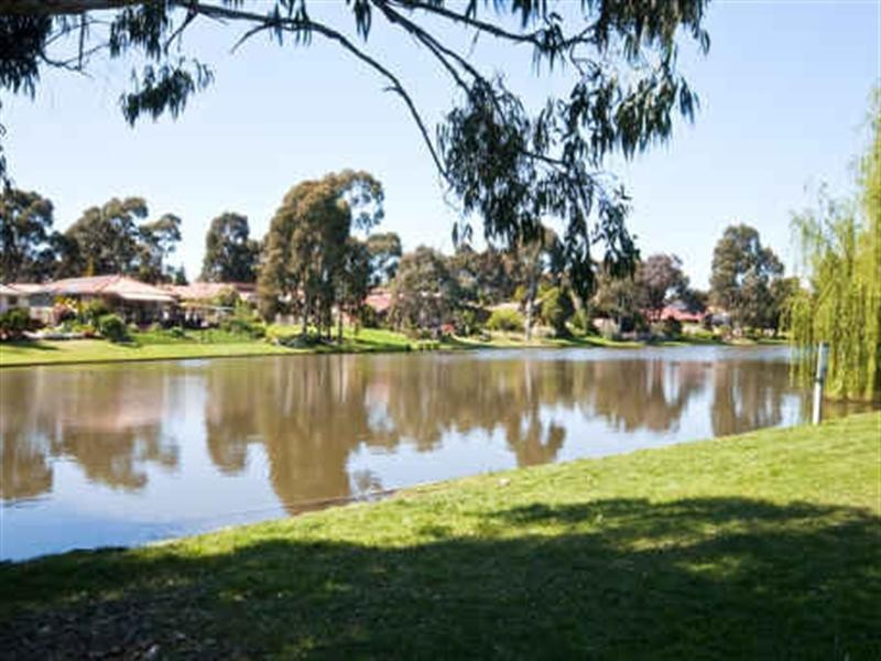 3 Hopkins Close, Rowville VIC 3178